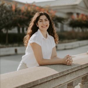 Meet your Posher, Katie